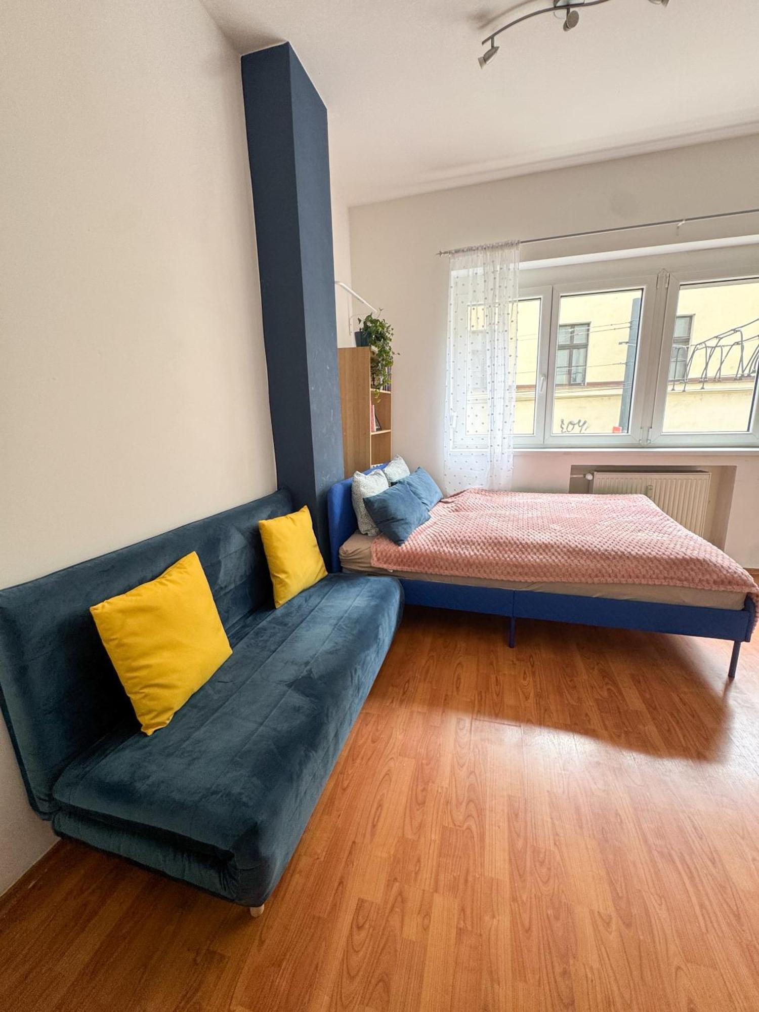 Old Town Cozy Studio In City Center Bratislava Exterior foto